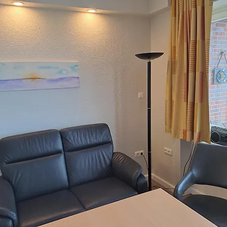 Apartment Tief 10 Wattwurm *