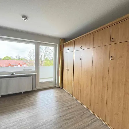 Apartment Tief 10 Wattwurm *